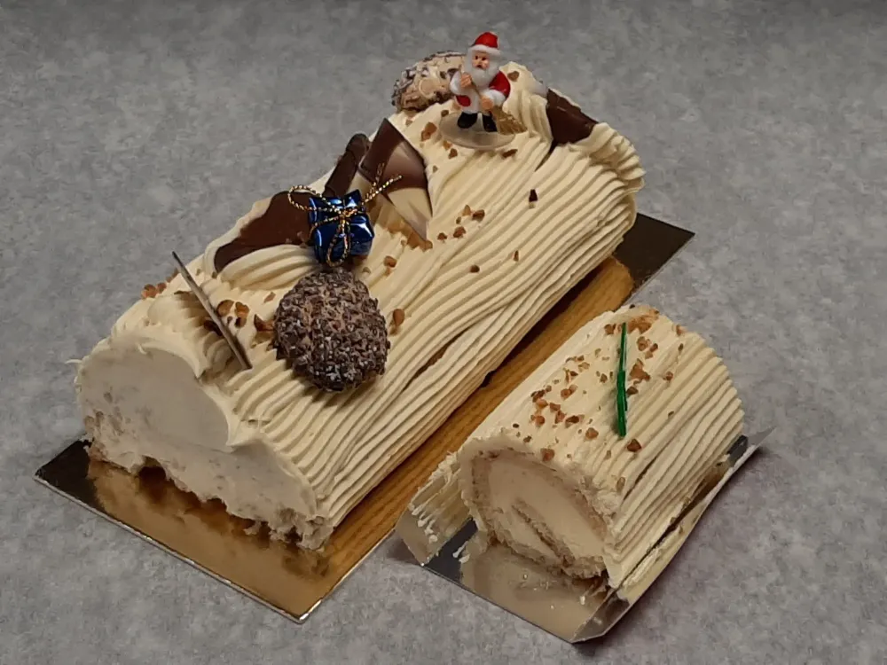 boulangerie-patisserie-puit-damour-samatan-buche-creme-beurre-vanille-scaled