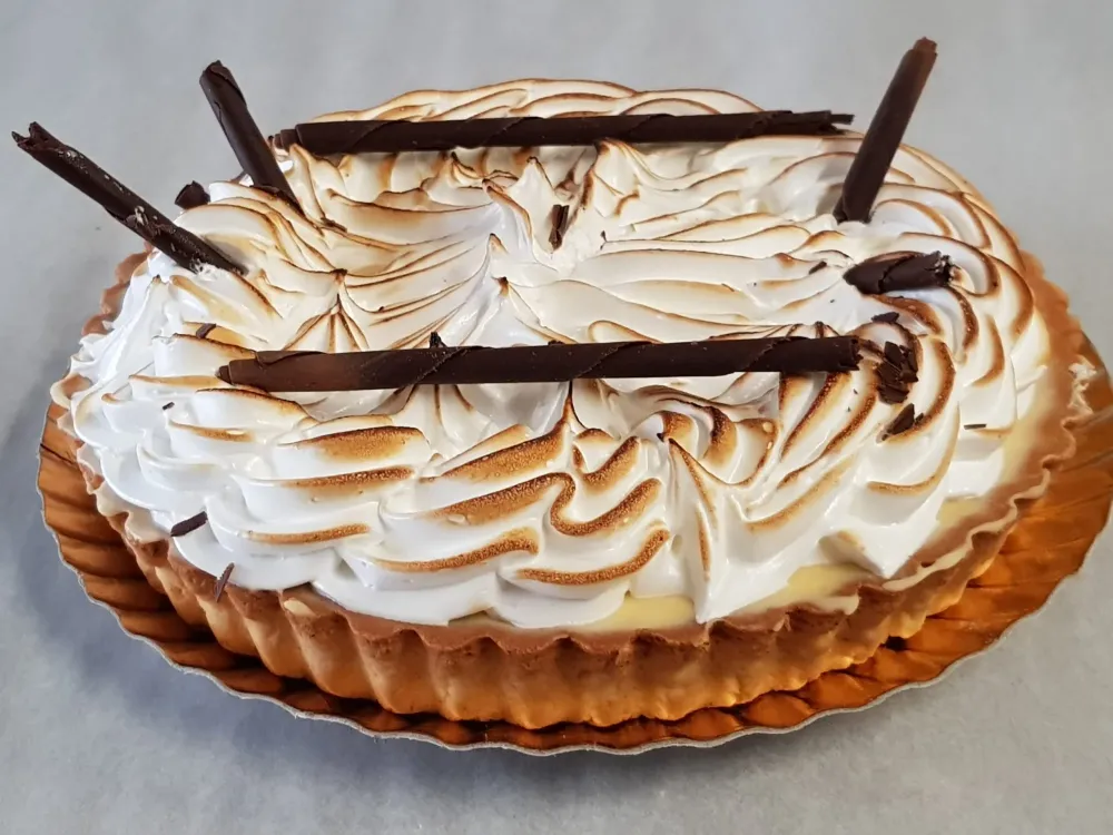patisserie-le-puit-damour-samatan-tarte-citron-meringue-scaled